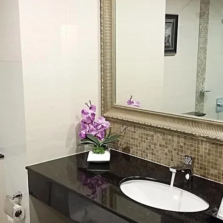 Hotel Sn - Sha 4*
