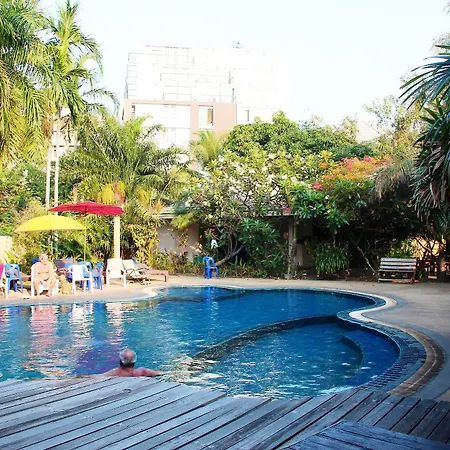 Hotel Royal Tycoon Place