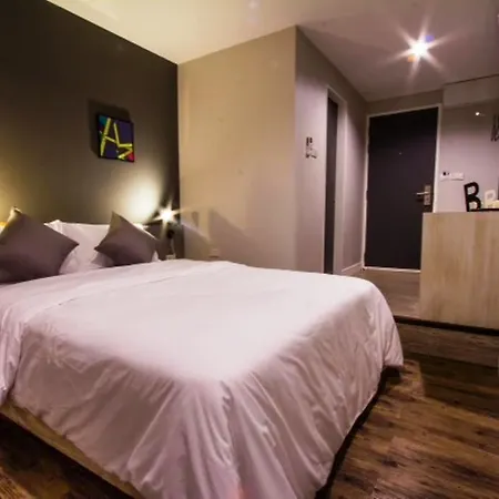 โรงแรม Bett