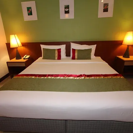 Sabai Sabana Hotel 4*