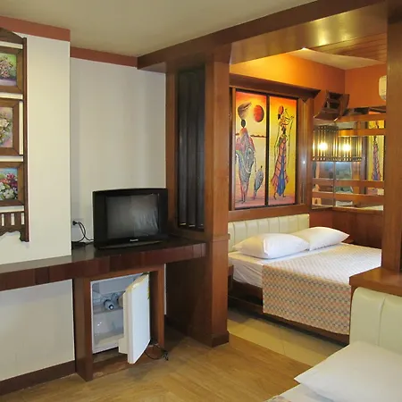 โรงแรม Wandee House