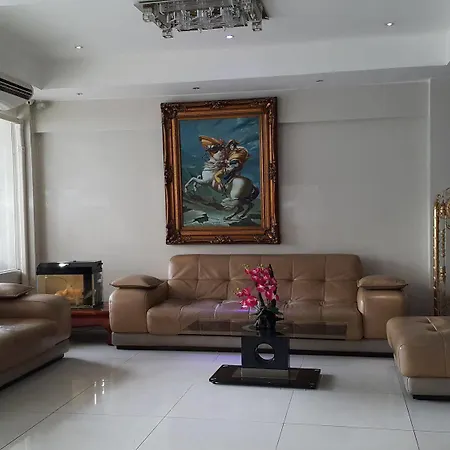 โรงแรม เดอะ พรีวี่ สวีทส์