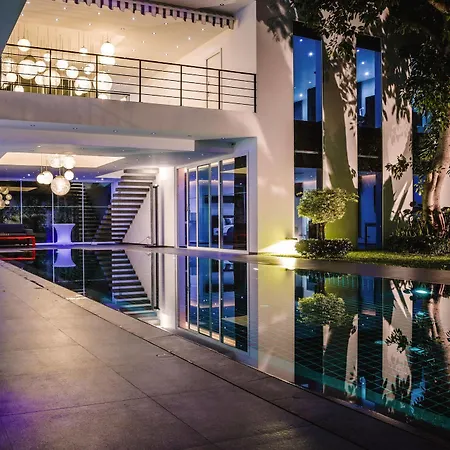 Siam Pool Villa