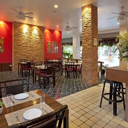 Hill Fresco โรงแรม Pattaya