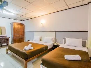 Sutus Court 3 Hotel 3*
