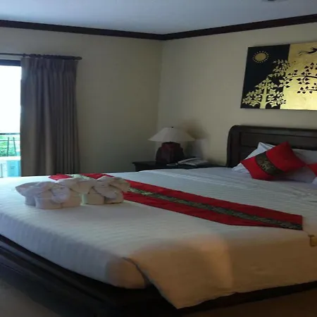 The Ld โรงแรม 4*