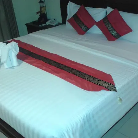 The Ld โรงแรม