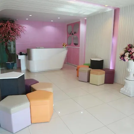 Pintree อพาร์ทเม้น Pattaya