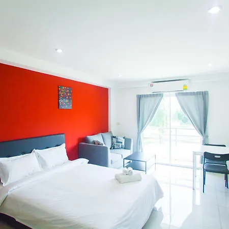 Apollo 2* Pattaya