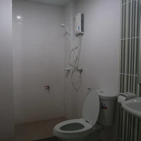 Oyo 75414 Kjs Pattaya
