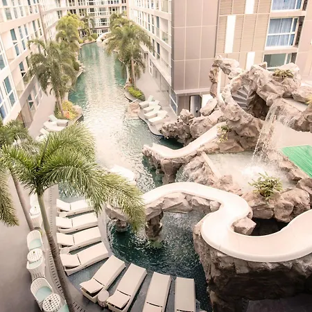 Hotel Azure