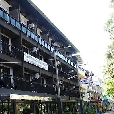 Place Serviced โรงแรม