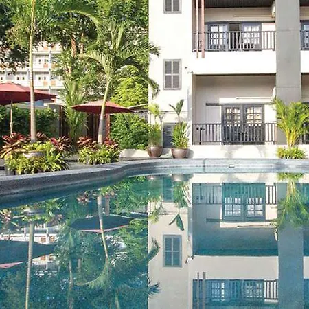 โรงแรม โกลเดนท์ทิวลิป เอสเซนเชียล พัทยา