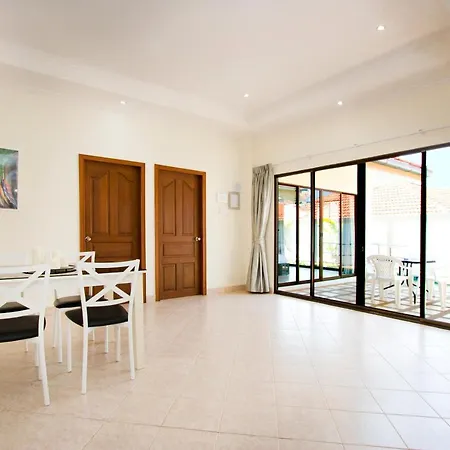 Villa Magic