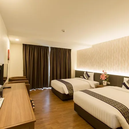 Crystal Luxury 4* Pattaya