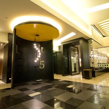 Tsix5 Hotel Pattaya