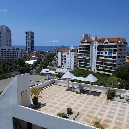 Jomtien Hill Pratamnak อพาร์ทเม้น Pattaya