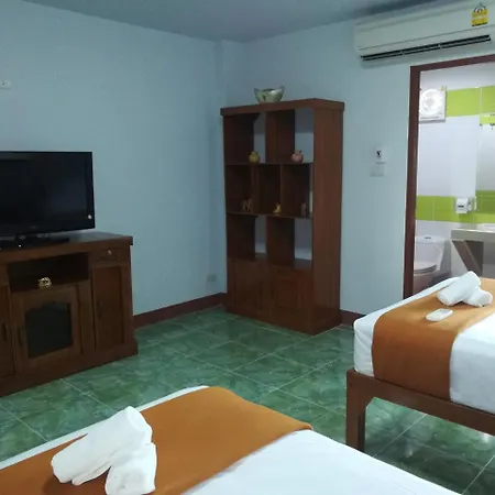 Jardin Hotel 3*