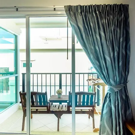 อพาร์ตโฮเทล G Pattaya