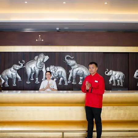 โรงแรม ไอยรา แกรนด์ โฮเต็ล