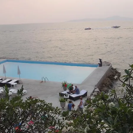 Golden Cliff House