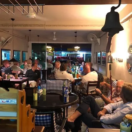 Scandalic Restaurant And Golf *