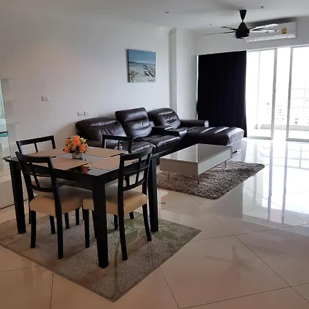 โรงแรม Vtsix At View Talay 6 Pattaya