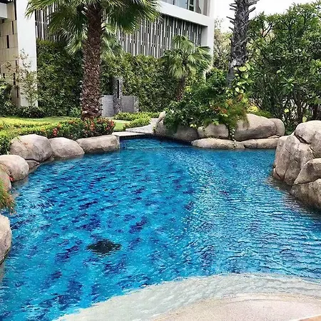 Sky Swimming Pool Riviera *
