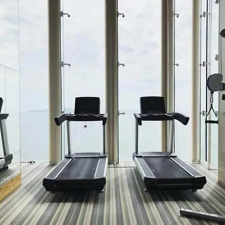 อพาร์ตโฮเทล Sky Swimming Pool Riviera *