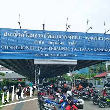 อพาร์ตโฮเทล Pattaya Posh Hotel