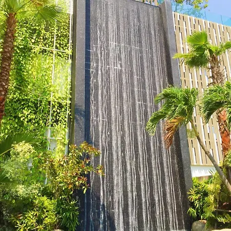 อพาร์ตโฮเทล Sky Swimming Pool Riviera *