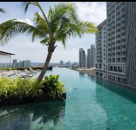 Sky Swimming Pool Riviera Pattaya