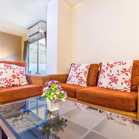 Eastiny Plaza Hotel 3*