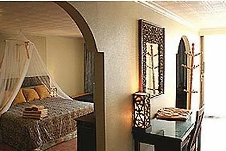 Golden Cliff House Resort 3*