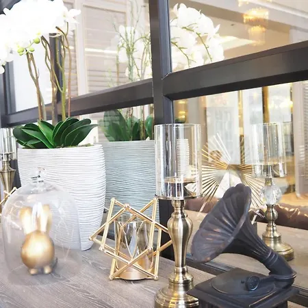 Hotel Sn Connx - Sha 4*