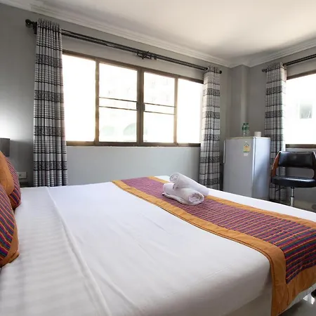 Q&D Suite Mansion 3 3* Pattaya