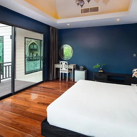 Way Hotel
