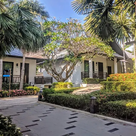 Long Garden & Pavilions โรงแรม 5*