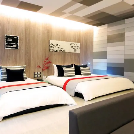 Long Garden & Pavilions 5*