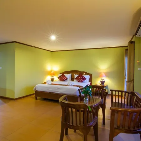 รีสอร์ท Phuphaya 2*
