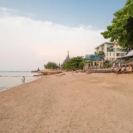 Club Royal Wongamat Apartment Pattaya