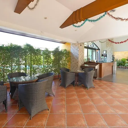 Oyo 109 Ozone Prime โรงแรม Pattaya