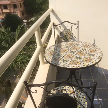 Apartment View Talay 1b *