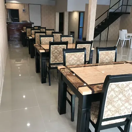 Mahi & Restaurant