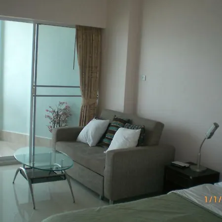 Apartment View Talay By Maithai Pattaya