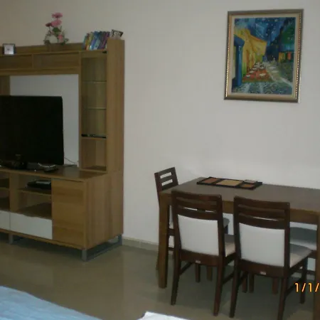 Apartment View Talay By Maithai Pattaya