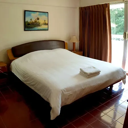 โรงแรม La Fontaine Walking Street Pattaya