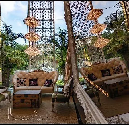 อพาร์ตโฮเทล Sky Swimming Pool Riviera Pattaya