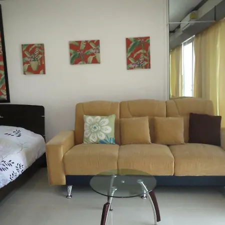 Apartment View Talay By Maithai Pattaya
