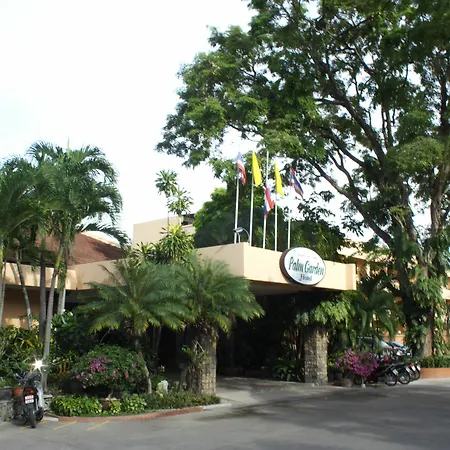 Palm Garden โรงแรม 3*